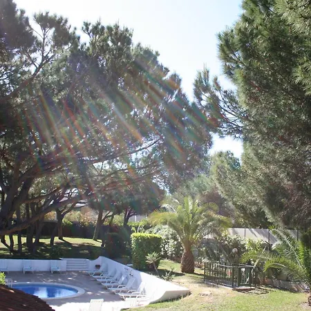 Aldeia Da Falesia Αλμπουφέιρα